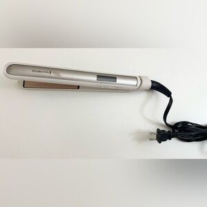 Remington Shine Therapy 1 inch Hair Straightener Iron, Flat Iron, Less Frizz